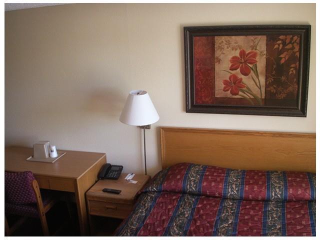 Scottish Inns Potsdam Quarto foto
